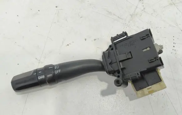 Toyota Avensis T250 Indicator stalk 173650
