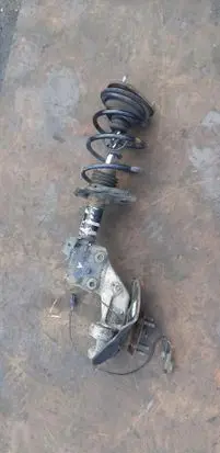 Toyota Prius (XW30) Front shock absorber/damper 
