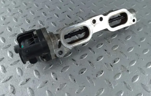 Subaru Levorg Throttle valve 14111AA100 0120000380 0120106111