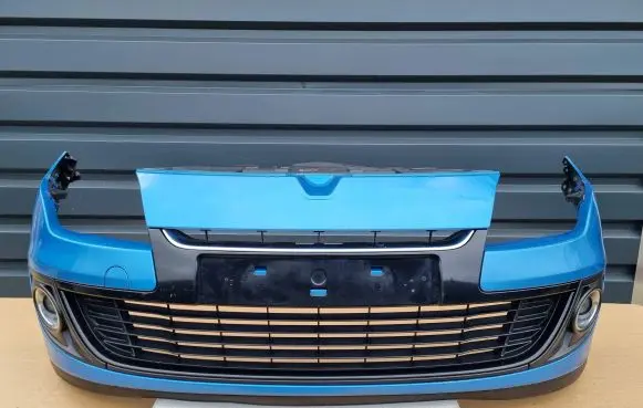 Renault Megane III Front bumper