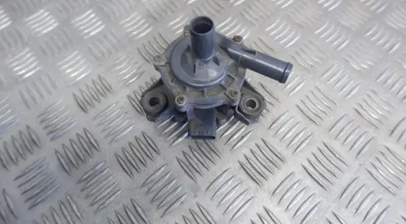 Toyota Prius (XW30) Electric auxiliary coolant/water pump G904048020