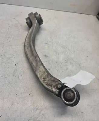 Audi A6 S6 C5 4B Front lower control arm/wishbone 4D0407696J