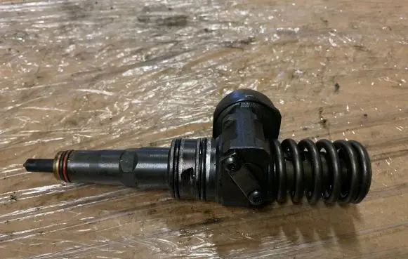 Audi A3 S3 8L Fuel injector 038130073AG