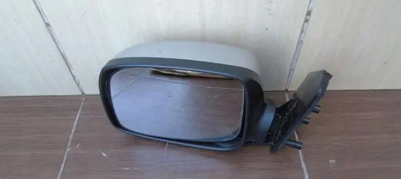 Isuzu D-Max Front door electric wing mirror 022712L