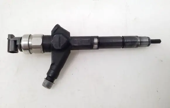 Nissan Navara Fuel injector 16600EB300