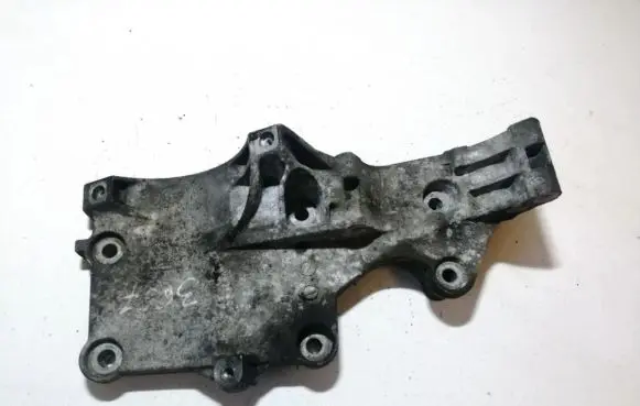 Audi A3 S3 8P Engine mounting bracket 03g903143a 30441