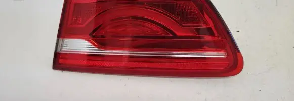 Jaguar XE Tailgate rear/tail lights 19733902