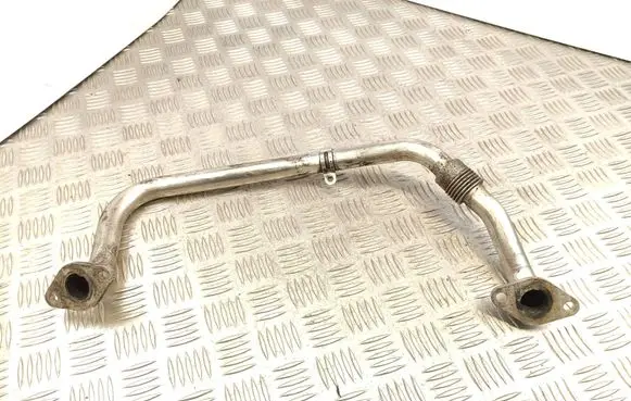 Audi A3 S3 8P EGR valve line/pipe/hose 03G131521A