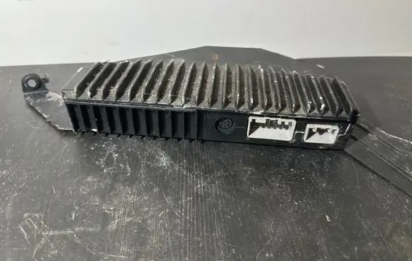 Volvo XC70 Sound amplifier 8673135 04W35 10347