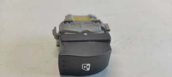 Renault Scenic II - Grand scenic II Electric window control switch 28082 31502A