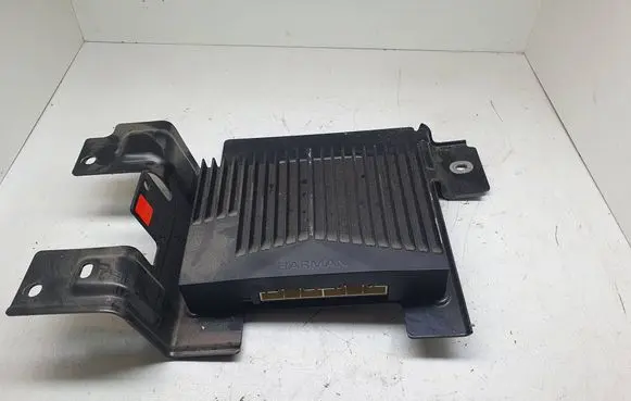 KIA Sorento Sound amplifier 96370C6000 2704255 4400FAC