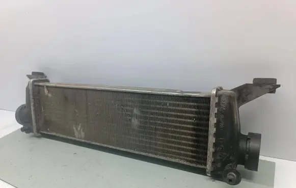 Mercedes-Benz Vaneo W414 Intercooler radiator A1685000000 01009990000 1685000000