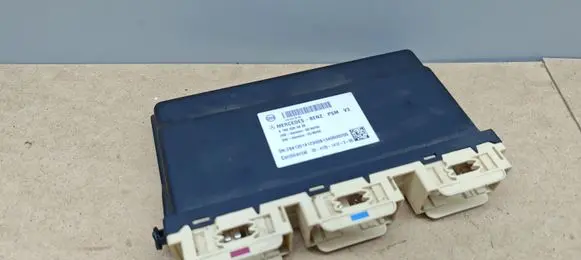 Mercedes-Benz ML W166 Seat control module A1668203426