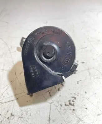 Volvo V70 Horn signal E30055306