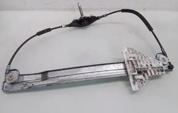 Mitsubishi Colt Rear door manual window regulator RA2169
