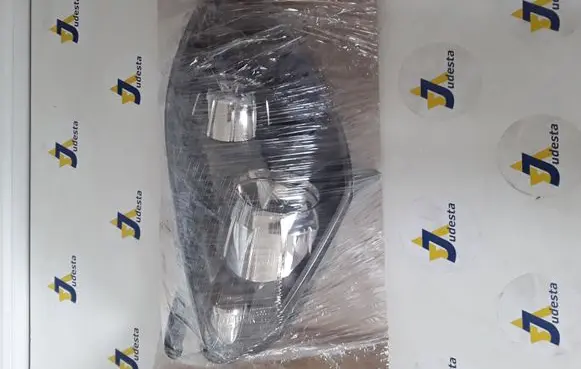Opel Zafira B Headlight/headlamp 93190409