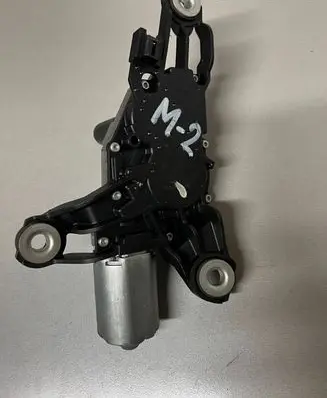 Mitsubishi Colt Rear window wiper motor 0390201802