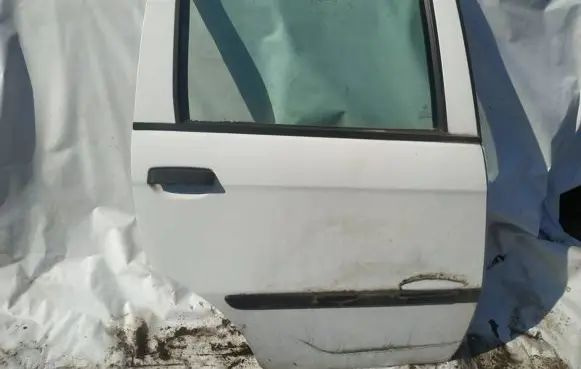 Rear door