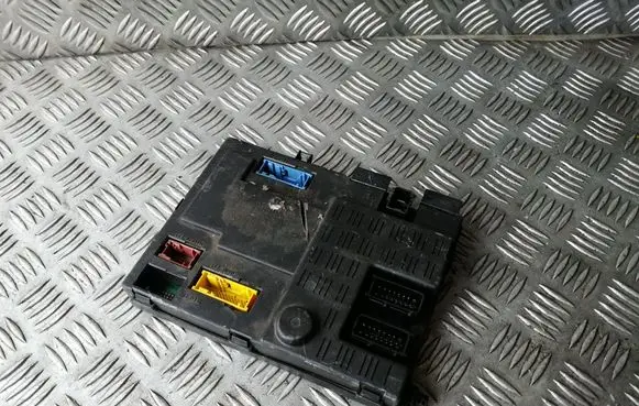 Citroen Xsara Picasso Comfort/convenience module 9632526880