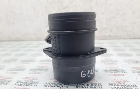 Volkswagen Golf Plus Mass air flow meter 074906461B 0281002461