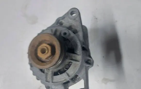 Audi A4 S4 B5 8D Generator/alternator 058903016 0123310022