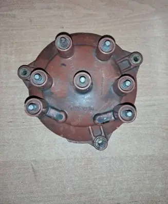 Mercedes-Benz S W126 Spark distributor cap 1031580002