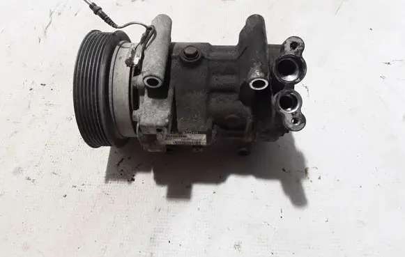 Renault Kangoo II Air conditioning (A/C) compressor (pump) 8200716562