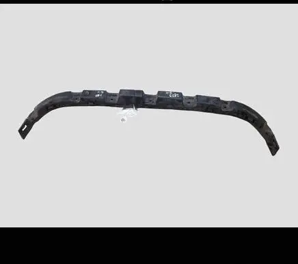 Seat Leon (1P) Rear bumper mounting bracket 1P0807864 1P0807863