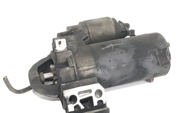 BMW X1 E84 Starter motor 8570238