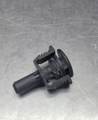 Mercedes-Benz CLK A209 C209 Radiator mount bracket A2035040059