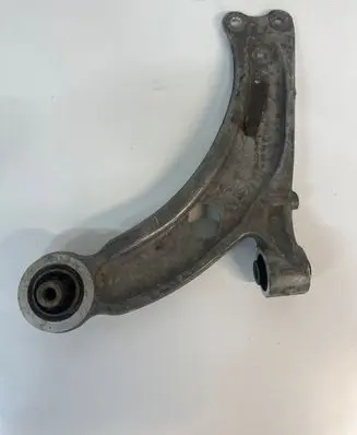 Peugeot 3008 II Front control arm 9675970980