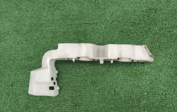 Audi A4 S4 B9 Front bumper mounting bracket 8W0807283E