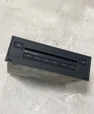 Audi A6 S6 C6 4F CD/DVD changer 4E0910111D 4E0035111A