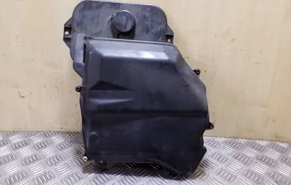 Seat Exeo (3R) Other engine bay part 8E2307613E 8E2907355D