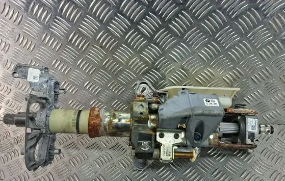 BMW 6 E63 E64 Steering wheel axle 6786907