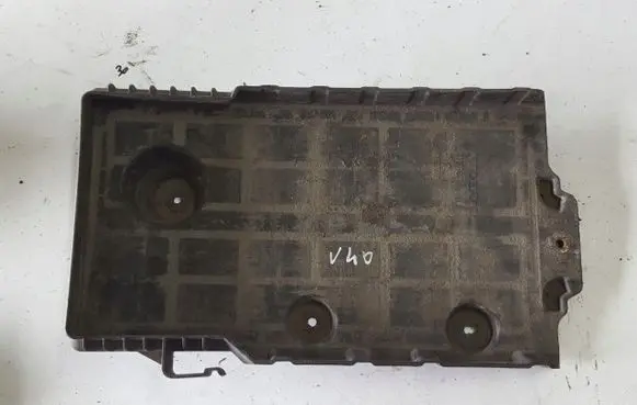 Volvo V40 Battery tray 