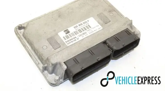 Seat Ibiza IV (6J,6P) Engine control unit/module 03E906033P