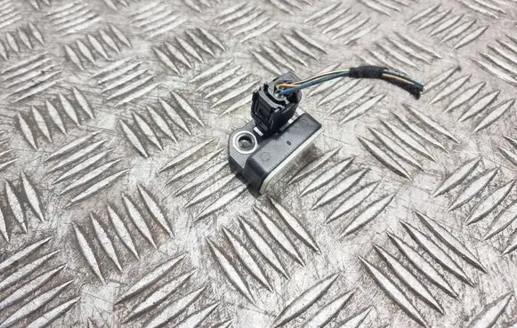 Mercedes-Benz E C207 W207 Airbag deployment crash/impact sensor A0055421218
