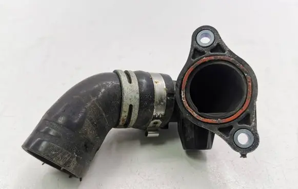 Nissan Qashqai Engine coolant pipe/hose 147138491R GA6T66GF30