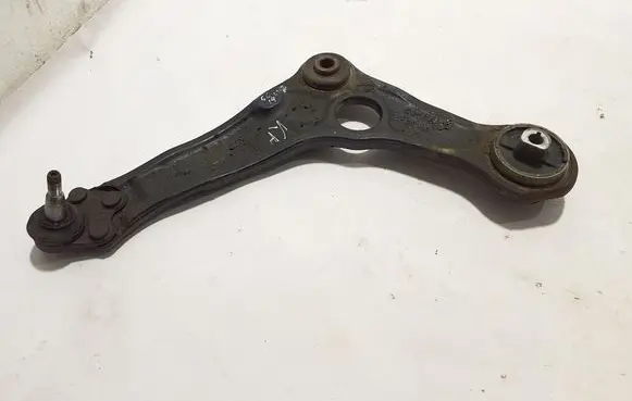 Renault Scenic IV - Grand scenic IV Front lower control arm/wishbone 545056560R