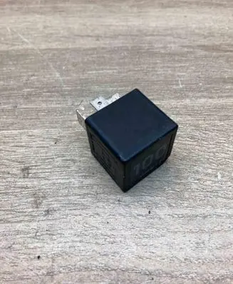 Volkswagen Golf IV Other relay 7M0951253A
