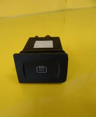 Volkswagen Golf IV Windscreen/window heater switch