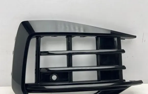 Volkswagen Touareg III Front bumper lower grill 760853666J