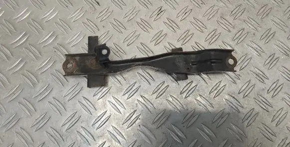Battery bracket