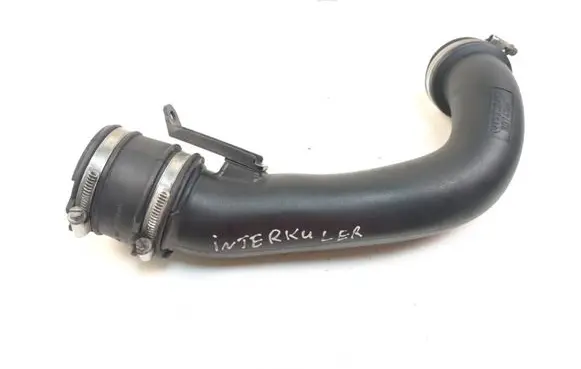 Volvo V70 Intercooler hose/pipe 30741667