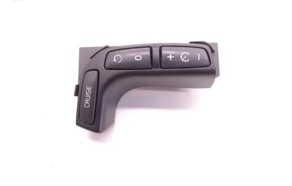 Volvo XC70 Steering wheel buttons/switches 30642018 D64