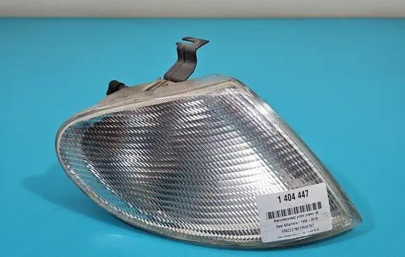 Front indicator light