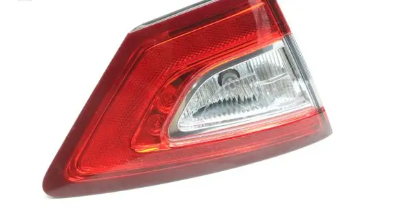 Ford Mondeo MK V Tailgate rear/tail lights DS7313A603KD