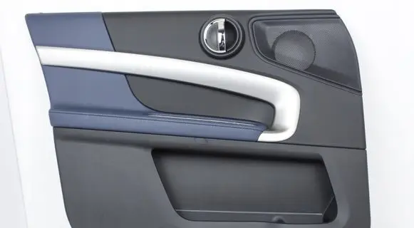 Mini Cooper Countryman F60 Front door card panel trim