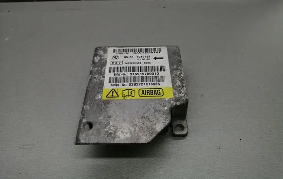 BMW 5 E39 Airbag control unit/module 6919789 65776919789